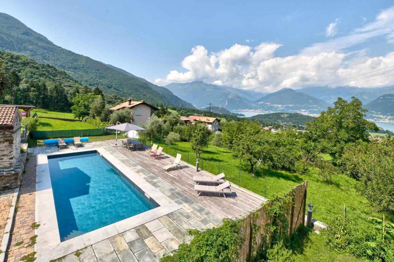 Chalet Con Piscina E Vista Panoramica Colico Exteriör bild